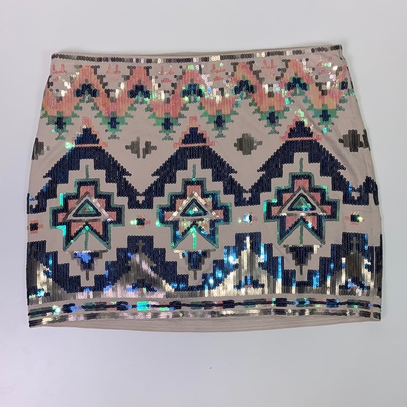 Express Dresses & Skirts - Express I NWT Sequin Aztec Design Mini Skirt M